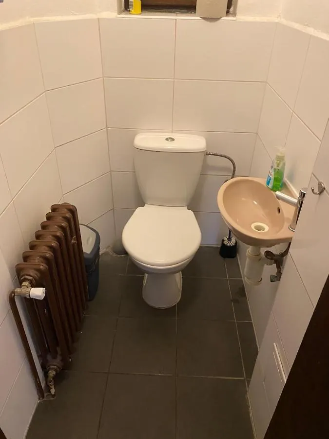 Hostel Emma Prague 0*,